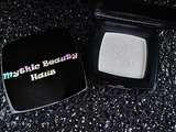 Enchantress Highlighter Compact