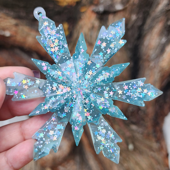 Snowflake Ornament Light Blue